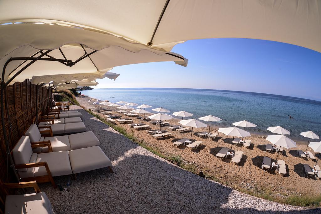 Crown Hotel Nea Skioni Exterior photo